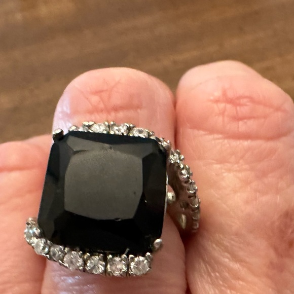 Costume ring - Picture 4 of 6